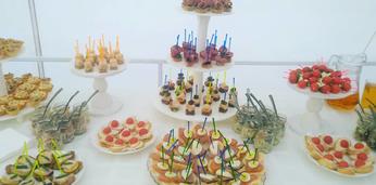 Недорогой фуршет с обслуживанием на 30 персон