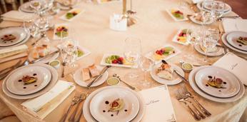 Банкет с обслуживанием стандарт на 20 персон